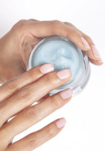 Ультра увлажняющий крем для лица Instiytutum HydraFusion 4D Hydrating Water Burst Cream