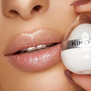 Увлажняющий бальзам для губ Kiko Milano New Drop Lip Balm