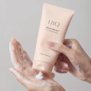 UIQ Biome Barrier Cleansing Foam